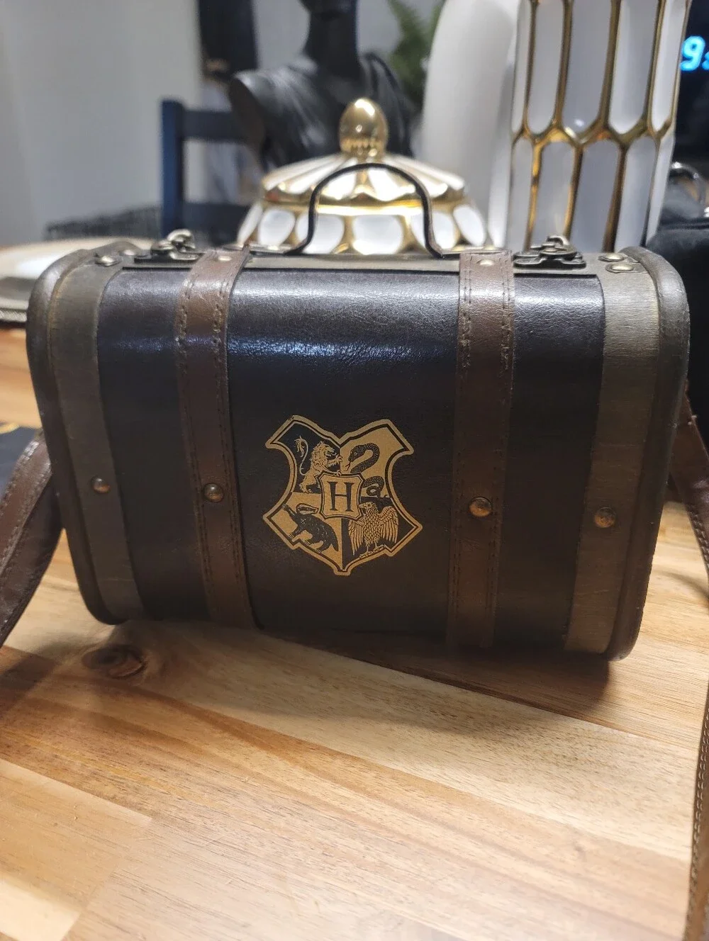 Hogwarts Crest Brown Faux-Leather Men's Crossbody Bag Wooden TRUNK